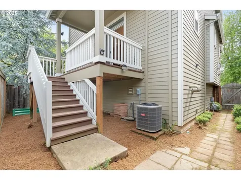 1805 N Kilpatrick Street Portland OR 97217