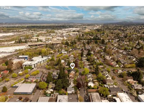 1805 N Kilpatrick Street Portland OR 97217