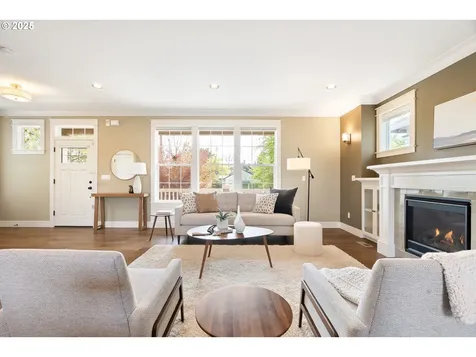 1805 N Kilpatrick Street Portland OR 97217