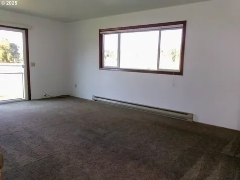 1104 Rio Nes Lane Roseburg OR 97470