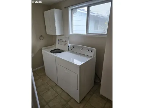 1355 Rainier Road Woodburn OR 97071