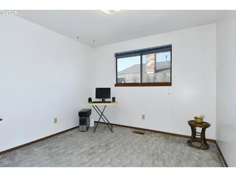 722 NE 197th Avenue Portland OR 97230
