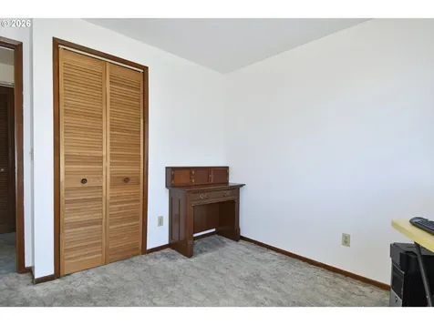 722 NE 197th Avenue Portland OR 97230