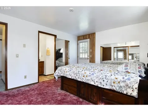 722 NE 197th Avenue Portland OR 97230