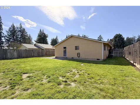 722 NE 197th Avenue Portland OR 97230