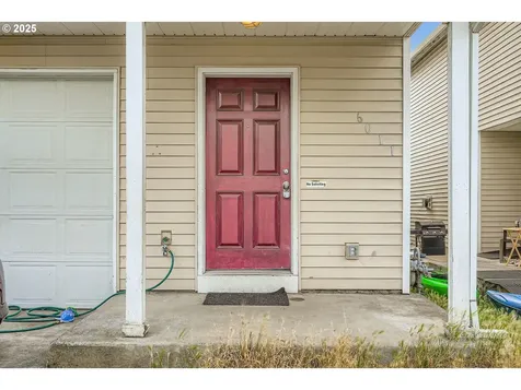 6011 NE 33rd Circle Vancouver WA 98661