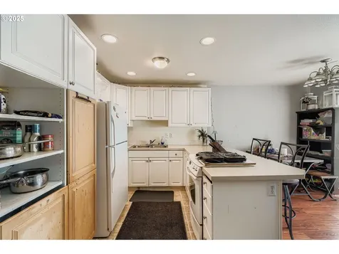 6011 NE 33rd Circle Vancouver WA 98661