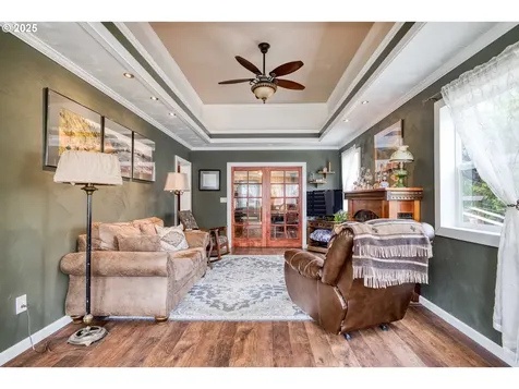 315 Ash Street Myrtle Point OR 97458
