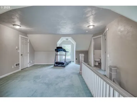 315 Ash Street Myrtle Point OR 97458