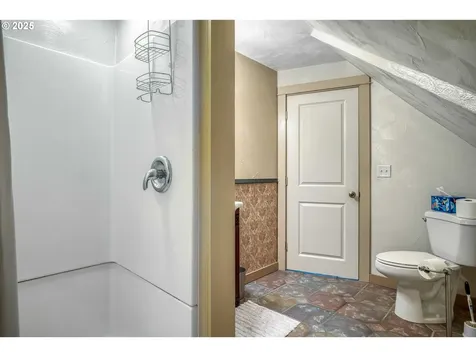 315 Ash Street Myrtle Point OR 97458