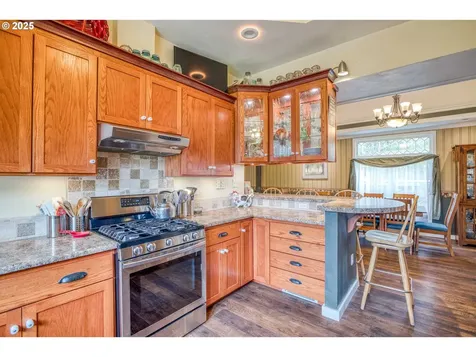 315 Ash Street Myrtle Point OR 97458