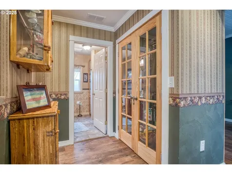 315 Ash Street Myrtle Point OR 97458