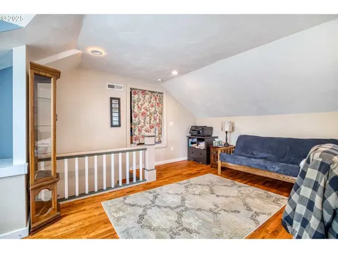 315 Ash Street Myrtle Point OR 97458