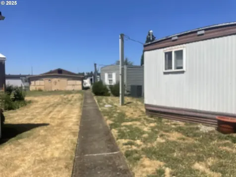 620 SE 2nd Avenue Canby OR 97013