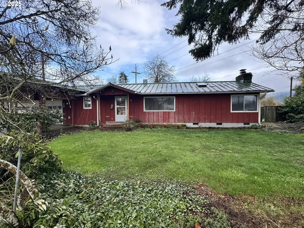 460 Mallard Avenue Springfield OR 97477