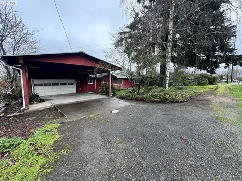 460 Mallard Avenue Springfield OR 97477