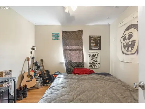 1993 Linnell Avenue Roseburg OR 97471