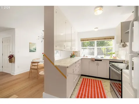 5923 SE Franklin Street Portland OR 97206