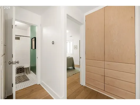 5923 SE Franklin Street Portland OR 97206