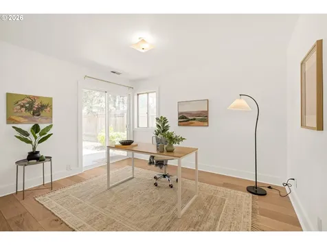 5923 SE Franklin Street Portland OR 97206
