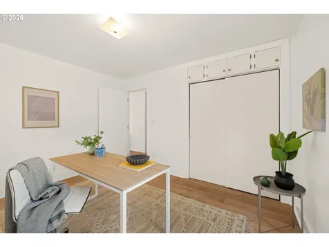 5923 SE Franklin Street Portland OR 97206