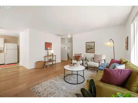 5923 SE Franklin Street Portland OR 97206