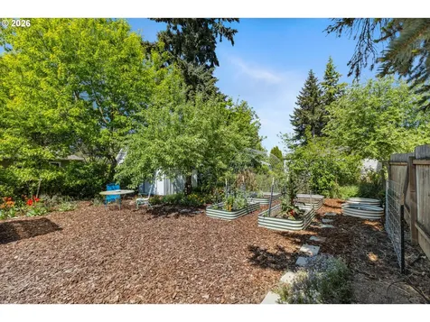 5923 SE Franklin Street Portland OR 97206