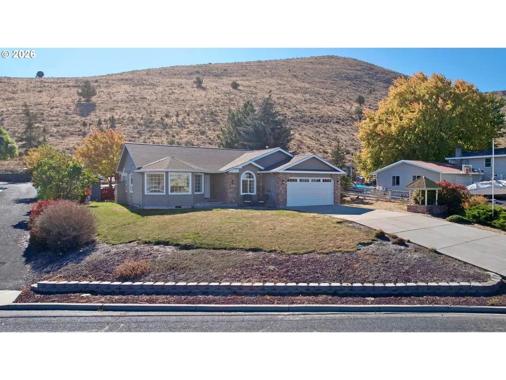 137 Foothill Drive Baker City OR 97814