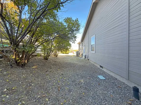 137 Foothill Drive Baker City OR 97814