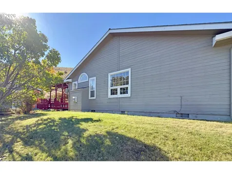 137 Foothill Drive Baker City OR 97814