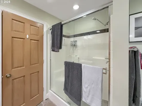 6931 Oakwood Court Brookings OR 97415