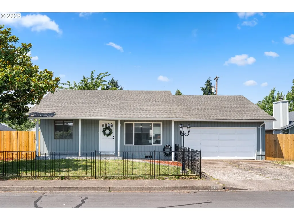 492 W Olympic Street Springfield OR 97477