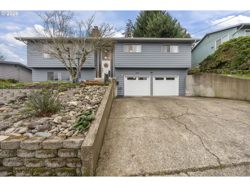 1470 Aerial Way SE Salem OR 97302