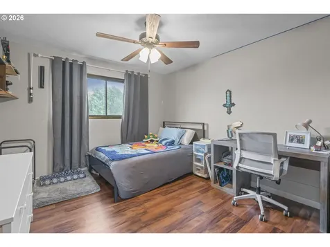 1470 Aerial Way SE Salem OR 97302