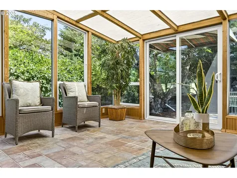 7806 N Washburne Avenue Portland OR 97217