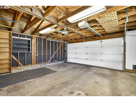 7806 N Washburne Avenue Portland OR 97217