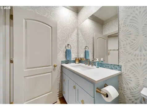 4304 SE Augusta Loop Gresham OR 97080
