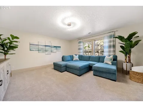 4304 SE Augusta Loop Gresham OR 97080