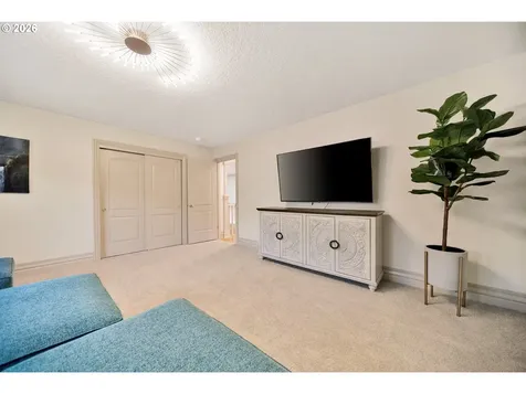 4304 SE Augusta Loop Gresham OR 97080
