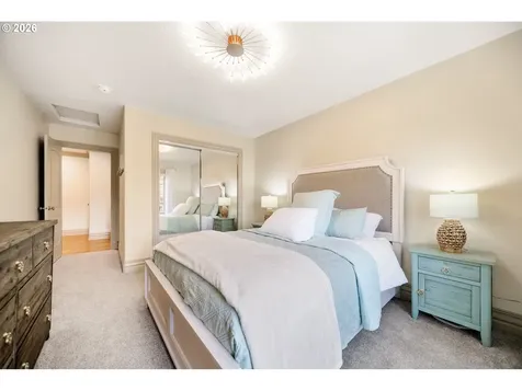 4304 SE Augusta Loop Gresham OR 97080
