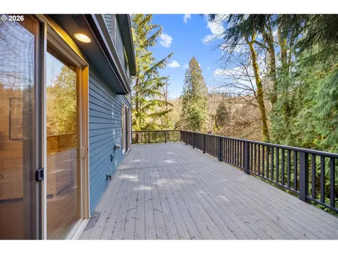 4304 SE Augusta Loop Gresham OR 97080