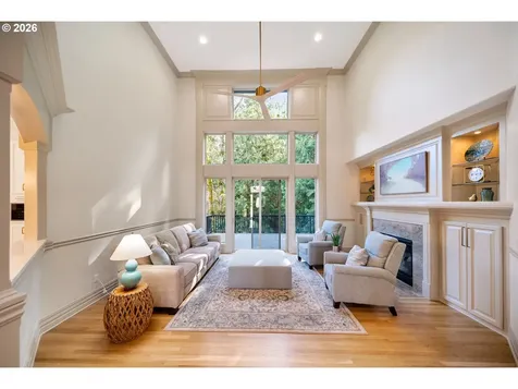 4304 SE Augusta Loop Gresham OR 97080