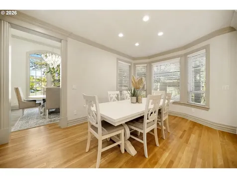 4304 SE Augusta Loop Gresham OR 97080