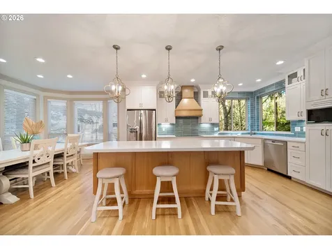 4304 SE Augusta Loop Gresham OR 97080