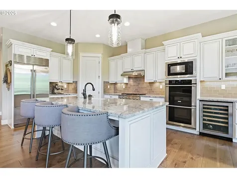 13523 SW Whitmore Road Hillsboro OR 97123