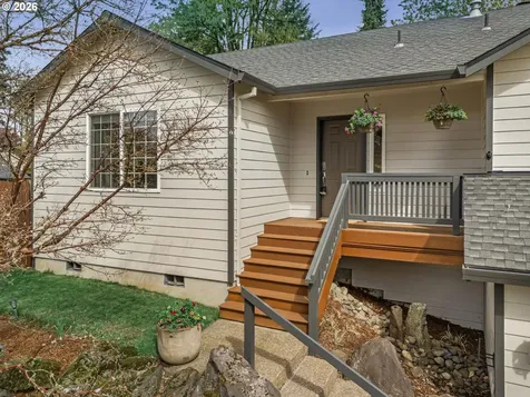 17200 Littlepage Avenue Sandy OR 97055