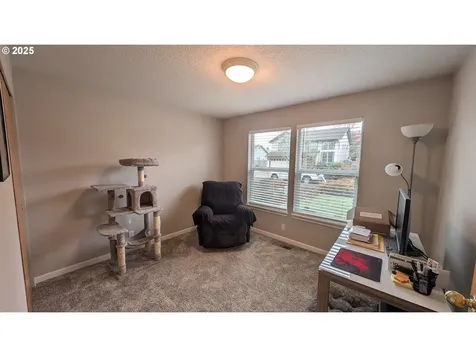383 Briana Lane Eugene OR 97404