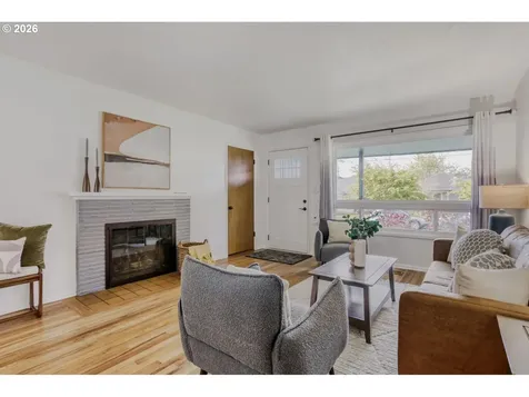 6433 N Yale Street Portland OR 97203