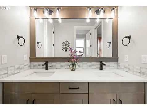 5983 SE Jura Street Hillsboro OR 97123
