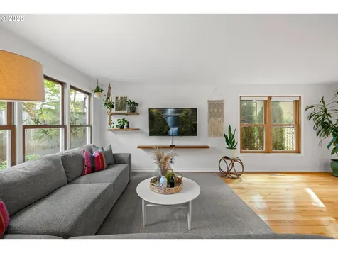 4963 Suntree Lane Lake Oswego OR 97035